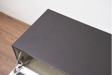 中古　美品　BoConcept(ボーコンセプト)　スタイリッシュなデザインがかっこいいTVボード(テレビボード、テレビ台、リビングボード、収納棚、戸棚、ローボード)(定価約21万円)(R-082148)
