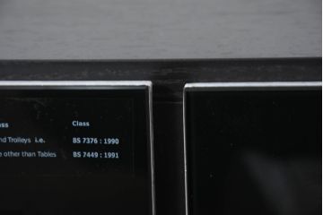 中古　美品　BoConcept(ボーコンセプト)　スタイリッシュなデザインがかっこいいTVボード(テレビボード、テレビ台、リビングボード、収納棚、戸棚、ローボード)(定価約21万円)(R-082148)