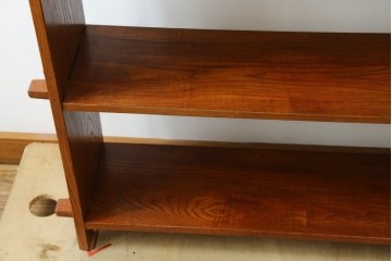 和製アンティーク　上手物!!　総栗材　シンプルで作りの良い楔(くさび)式本棚　(R-082154)