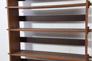 和製アンティーク　上手物!!　総栗材　シンプルで作りの良い楔(くさび)式本棚(ブックシェルフ、オープンラック、収納棚、飾り棚、書棚)(R-082154)