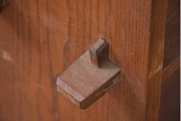 和製アンティーク　上手物!!　総栗材　シンプルで作りの良い楔(くさび)式本棚(ブックシェルフ、オープンラック、収納棚、飾り棚、書棚)(R-082154)