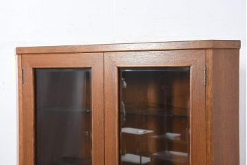 和製ビンテージ　チーク材　お部屋の角を有効利用できるシンプルなコーナーキャビネット(コーナーラック、飾り棚、収納棚、戸棚、カップボード、ヴィンテージ)(R-082155)