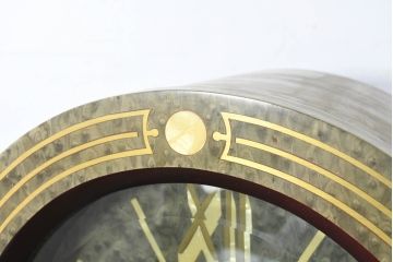 中古　美品　ARTEM(アルテム)社製　Diamantini Domeniconi(ディアマンティーニ　ドメニコーニ)　バーズアイメープル　端正な作りの真鍮(しんちゅう)象嵌入りホールクロック(時計台、振り子時計、ディスプレイ)(定価約50万円)(R-082157)