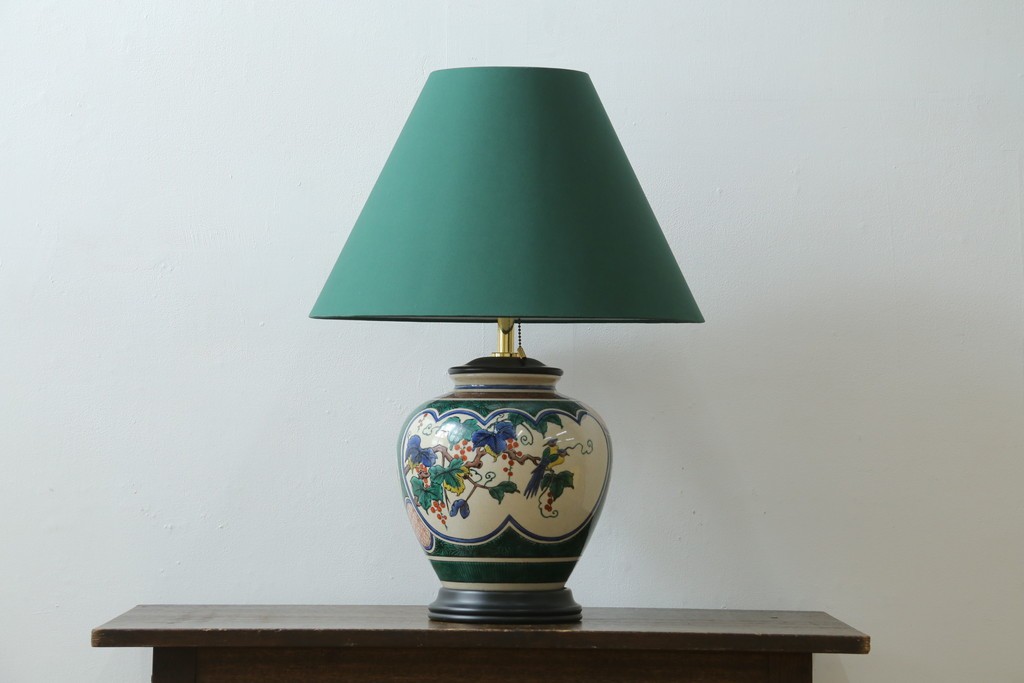 中古　高級品!!　高島屋デパート購入　九谷焼　鮮やかな色使いの花鳥図が美しいテーブルスタンド　定価約8万円　(R-082162)