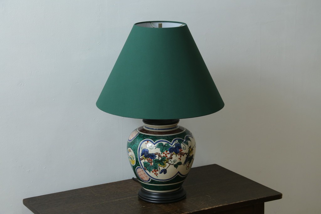 中古　高級品!!　高島屋デパート購入　九谷焼　鮮やかな色使いの花鳥図が美しいテーブルスタンド　定価約8万円　(R-082162)