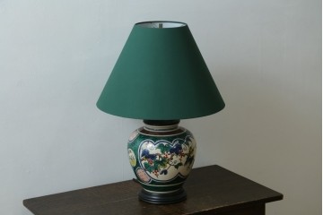 中古　高級品!!　高島屋デパート購入　九谷焼　鮮やかな色使いの花鳥図が美しいテーブルスタンド　定価約8万円　(R-082162)