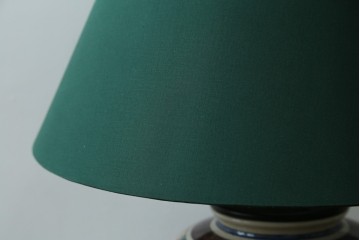 中古　高級品!!　高島屋デパート購入　九谷焼　鮮やかな色使いの花鳥図が美しいテーブルスタンド　定価約8万円　(R-082162)