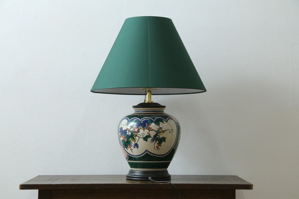中古　高級品!!　高島屋デパート購入　九谷焼　鮮やかな色使いの花鳥図が美しいテーブルスタンド　定価約8万円　(R-082162)