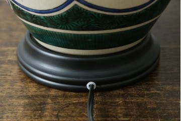 中古　高級品!!　高島屋デパート購入　九谷焼　鮮やかな色使いの花鳥図が美しいテーブルスタンド　定価約8万円　(R-082162)