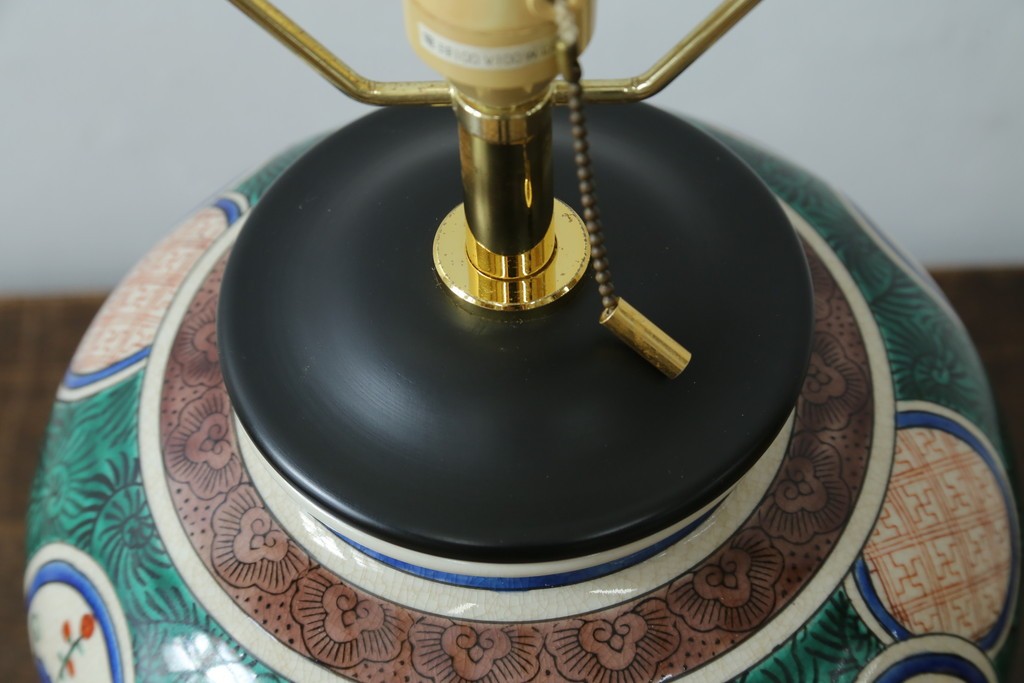 中古　高級品!!　高島屋デパート購入　九谷焼　鮮やかな色使いの花鳥図が美しいテーブルスタンド　定価約8万円　(R-082162)