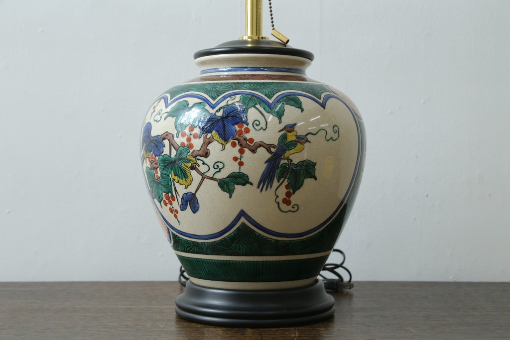 中古　高級品!!　高島屋デパート購入　九谷焼　鮮やかな色使いの花鳥図が美しいテーブルスタンド　定価約8万円　(R-082162)