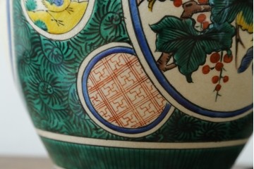 中古　高級品!!　高島屋デパート購入　九谷焼　鮮やかな色使いの花鳥図が美しいテーブルスタンド　定価約8万円　(R-082162)