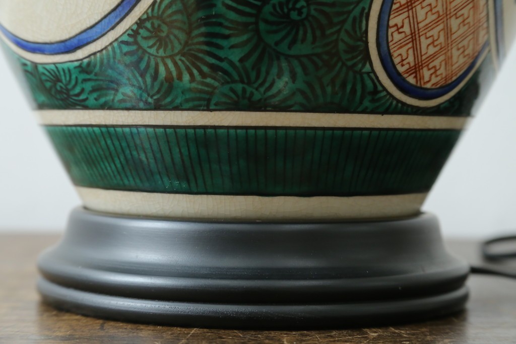 中古　高級品!!　高島屋デパート購入　九谷焼　鮮やかな色使いの花鳥図が美しいテーブルスタンド　定価約8万円　(R-082162)