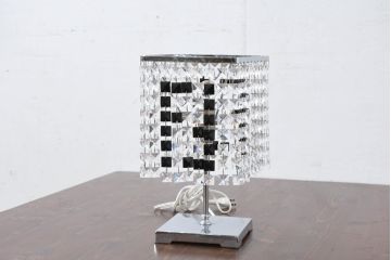 中古　美品　イタリア　FENDI CASA(フェンディ カーサ)　クリスタル　空間のアクセントになるラグジュアリーなテーブルスタンド(テーブルランプ、卓上照明、テーブルライト、デスクスタンド、スタンドライト、間接照明)(定価約40万円)(R-082164)
