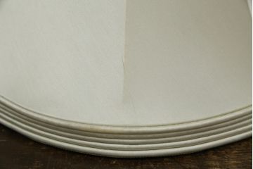 イタリアビンテージ　高級品　2灯　真鍮(しんちゅう)フレーム　凝った作りの上品なフロアスタンド(スタンドライト、スタンド照明、シェードライト、布シェード、ヴィンテージ)(R-082166)