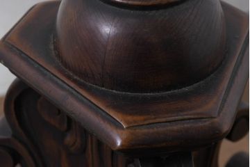 海外アンティーク　高級品!!　2灯　上質な作り込みのカービングが魅力的なフロアスタンド(スタンドライト、スタンド照明)(R-082167)