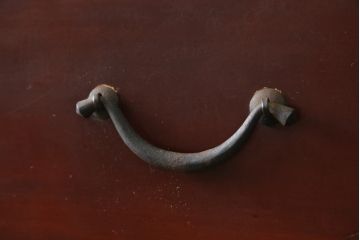 和製アンティーク　明治大正期　漆溜め塗り　時代を経て深みを増した味わいが魅力的な関西衣装箪笥(和たんす、衣装タンス、収納箪笥、整理箪笥、引き出し、時代箪笥)(R-082172)