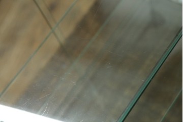 和製アンティーク　シンプルなデザインが取り入れやすい古い商店の卓上ガラスケース　(R-082175)