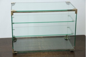 和製アンティーク　シンプルなデザインが取り入れやすい古い商店の卓上ガラスケース　(R-082175)