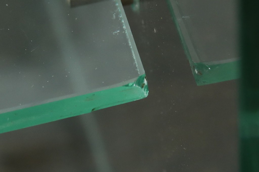 和製アンティーク　シンプルなデザインが取り入れやすい古い商店の卓上ガラスケース　(R-082175)