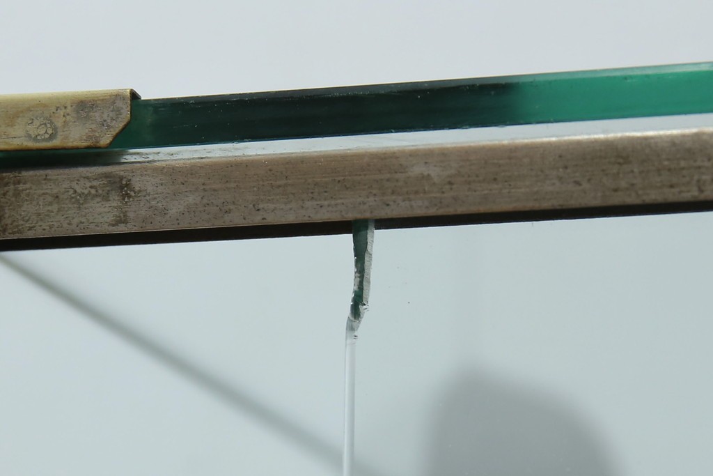 和製アンティーク　シンプルなデザインが取り入れやすい古い商店の卓上ガラスケース　(R-082175)