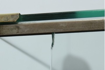 和製アンティーク　シンプルなデザインが取り入れやすい古い商店の卓上ガラスケース　(R-082175)