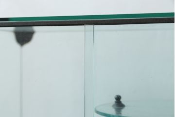 和製アンティーク　変わりデザインが珍しい古い商店の卓上ガラスケース(Gケース、ショーケース、ディスプレイケース、コレクションケース、飾り棚、陳列棚、店舗什器)(R-082176)