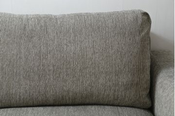 中古　美品　moda en casa(モーダ エン カーサ)　Wooden Stories(ウドゥン ストーリーズ)　sketch(スケッチ)　PONTE sofa(ポンテ ソファ)　優しい色合いのファブリックが魅力的な2.5人掛けソファ(2P、2.5P、3P、2人掛け、2.5人掛け、3人掛け、北欧)(定価約28万円)(R-082177)