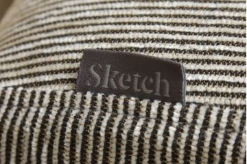 中古　美品　moda en casa(モーダ エン カーサ)　Wooden Stories(ウドゥン ストーリーズ)　sketch(スケッチ)　PONTE sofa(ポンテ ソファ)　優しい色合いのファブリックが魅力的な2.5人掛けソファ(2P、2.5P、3P、2人掛け、2.5人掛け、3人掛け、北欧)(定価約28万円)(R-082177)