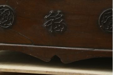 韓国アンティーク　希少な縦型　重厚な雰囲気あふれる2段作りの李朝バンダチ(バンダジ、半閉櫃、李朝箪笥、時代箪笥、収納箪笥、サイドキャビネット)(R-082179)