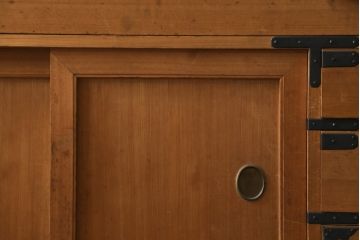 和製アンティーク　美品　檜(ヒノキ)材　時代の流れを感じる趣ある佇まいが魅力的な関西帳場箪笥(和箪笥、時代箪笥、収納タンス、整理たんす、引き出し、店舗什器)(R-082181)