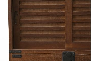 和製アンティーク　前面桐(キリ)材　歴史を重ねた風合いが趣溢れる関西帳場箪笥(和箪笥、時代箪笥、収納タンス、整理たんす、引き出し、店舗什器)(R-082182)