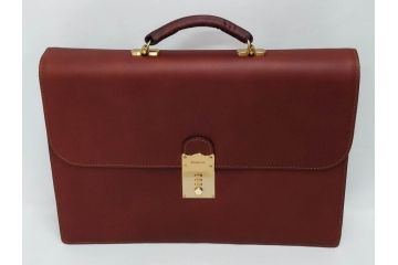 アメリカ製　Schlesinger(シュレジンジャー)　上品な佇まいの革製のダイヤルロック付きビジネスバッグ　(R-082189)