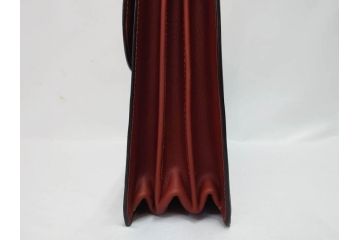 アメリカ製　Schlesinger(シュレジンジャー)　上品な佇まいの革製のダイヤルロック付きビジネスバッグ　(R-082189)