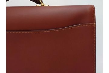 アメリカ製　Schlesinger(シュレジンジャー)　上品な佇まいの革製のダイヤルロック付きビジネスバッグ　(R-082189)