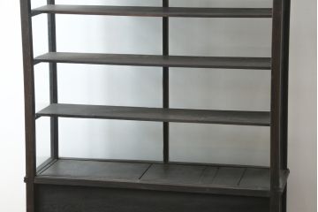 和製アンティーク　大正ロマン　天飾り付き　おしゃれなディスプレイが叶うタバコ屋さんの薄型ガラスケース(ショーケース、Gケース、陳列棚、飾り棚、コレクションケース、キャビネット、たばこ、煙草、店舗什器)(R-082196)