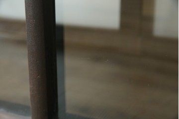 和製アンティーク　大正ロマン　天飾り付き　おしゃれなディスプレイが叶うタバコ屋さんの薄型ガラスケース　(R-082196)