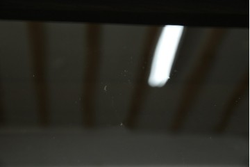 和製アンティーク　大正ロマン　天飾り付き　おしゃれなディスプレイが叶うタバコ屋さんの薄型ガラスケース　(R-082196)