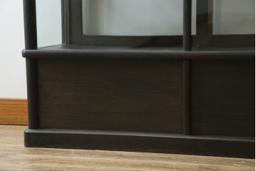 和製アンティーク　大正ロマン　天飾り付き　おしゃれなディスプレイが叶うタバコ屋さんの薄型ガラスケース　(R-082196)