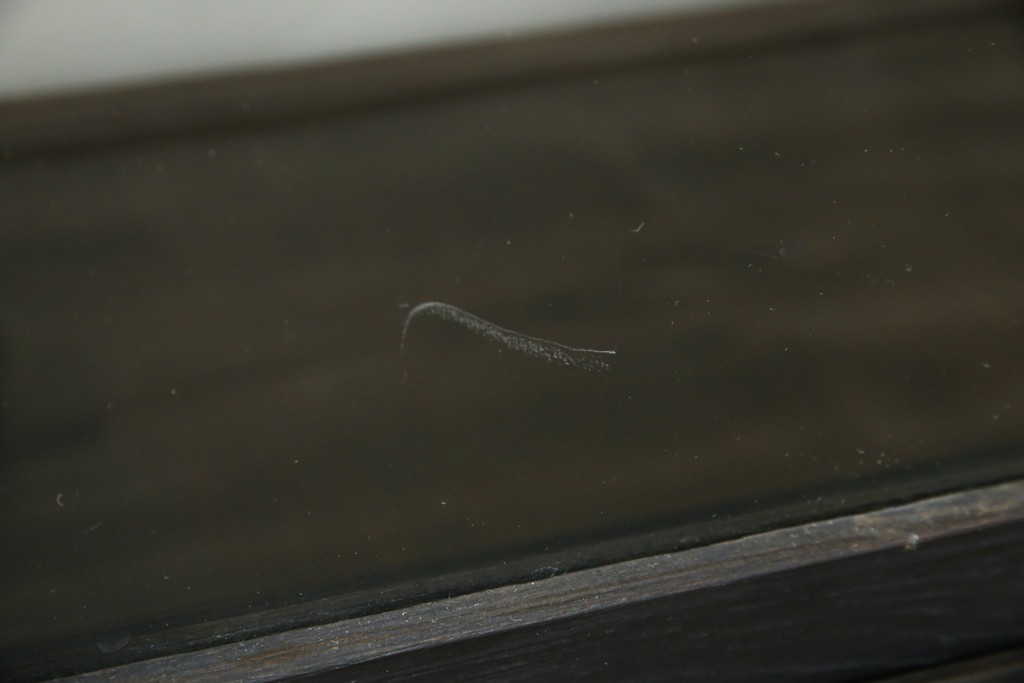 和製アンティーク　大正ロマン　天飾り付き　おしゃれなディスプレイが叶うタバコ屋さんの薄型ガラスケース　(R-082196)