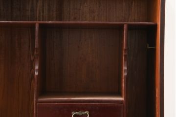 和製アンティーク　美品　上手物!!　漆溜め塗り　銅金具　茶室で使われていた作りの良い茶箪笥(置き水屋、茶水屋、茶棚、水屋箪笥、収納棚、戸棚)(R-082200)