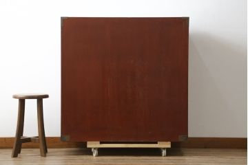 和製アンティーク　美品　上手物!!　漆溜め塗り　銅金具　茶室で使われていた作りの良い茶箪笥(置き水屋、茶水屋、茶棚、水屋箪笥、収納棚、戸棚)(R-082200)