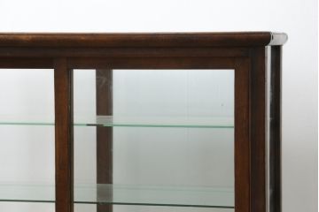 和製アンティーク　古い木枠が趣溢れる両面引き戸の卓上ガラスケース(Gケース、ショーケース、ディスプレイケース、コレクションケース、飾り棚、陳列棚、店舗什器)(R-082203)