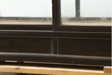 和製アンティーク　両面使いできる古いタバコ屋の卓上ガラスケース(ショーケース、収納棚、ローボード、飾り棚、店舗什器)(R-082204)