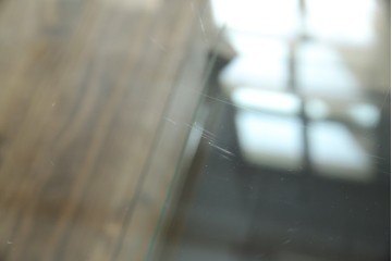 和製アンティーク　希少デザイン　S字ガラス棚のデザインがおしゃれな両開き卓上ガラスケース　(R-082215)