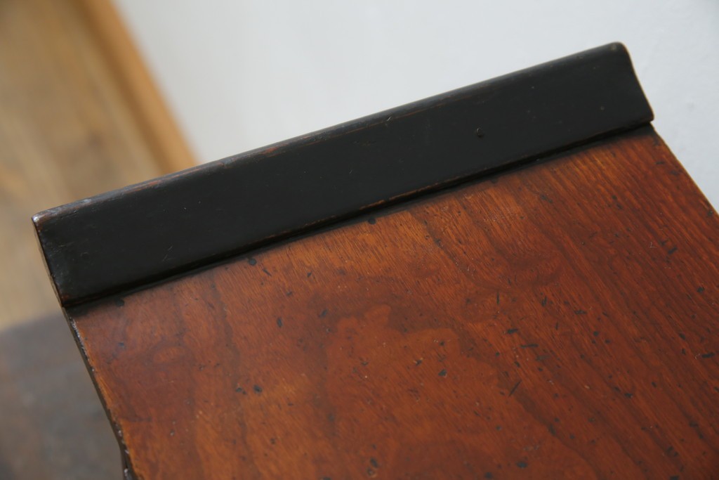 和製アンティーク　欅(ケヤキ)材　漆塗り　深みのある色合いが美しい漆塗り庄内小引き出し　(R-082218)