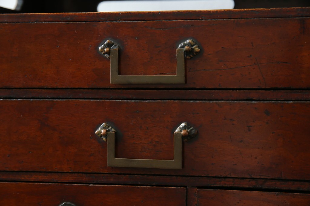 和製アンティーク　欅(ケヤキ)材　漆塗り　深みのある色合いが美しい漆塗り庄内小引き出し　(R-082218)