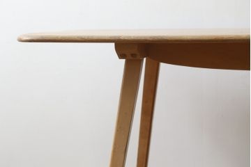 イギリスビンテージ　ERCOL(アーコール)　Windsor(ウィンザー)シリーズ　シンプルで洗練されたデザインの北欧風ダイニングテーブル(4人掛け、6人掛け、食卓、ヴィンテージ、英国)(R-082219)
