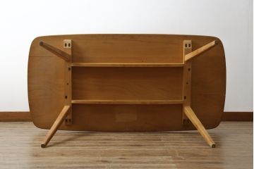イギリスビンテージ　ERCOL(アーコール)　Windsor(ウィンザー)シリーズ　シンプルで洗練されたデザインの北欧風ダイニングテーブル(4人掛け、6人掛け、食卓、ヴィンテージ、英国)(R-082219)