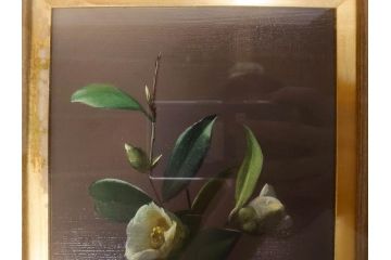 【真作】　渡辺三郎　「伊万里とわびすけ」　SM　絵画(油彩、油絵、花、花瓶、静物画、サイン入り、額装、外箱付)(R-082234)